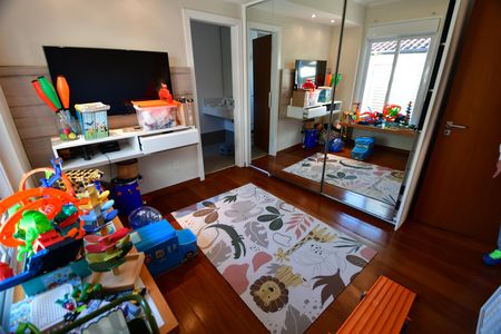 Casa de condomínio à venda com 480m², 4 quartos e 6 vagasQuarto 1 - Suíte