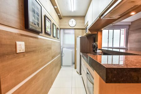 Cozinha de apartamento para alugar com 2 quartos, 44m² em Liberdade, São Paulo