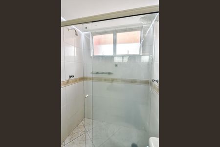 Banheiro de apartamento para alugar com 2 quartos, 44m² em Liberdade, São Paulo