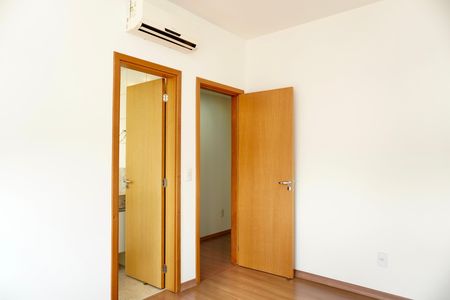 Suíte 1 de apartamento à venda com 4 quartos, 184m² em Santa Lúcia, Belo Horizonte