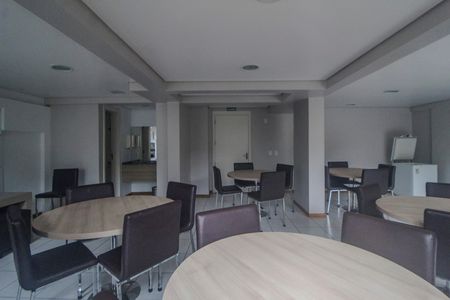 Apartamento para alugar com 64m², 1 quarto e 1 vaga Apartamento para alugar com 64m², 1 quarto e 1 vagaÁrea comum - Salão de festas