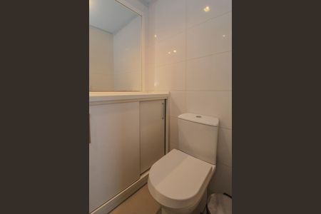 Apartamento para alugar com 64m², 1 quarto e 1 vaga Apartamento para alugar com 64m², 1 quarto e 1 vagaBanheiro da Suíte