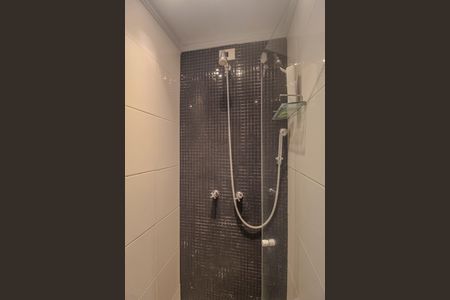 Apartamento para alugar com 64m², 1 quarto e 1 vaga Apartamento para alugar com 64m², 1 quarto e 1 vagaBanheiro da Suíte