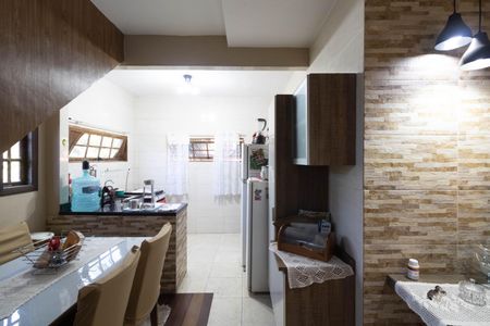 Casa para alugar com 140m², 3 quartos e 1 vaga Casa para alugar com 140m², 3 quartos e 1 vagaCozinha e Área de Serviço