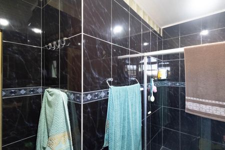 Casa para alugar com 140m², 3 quartos e 1 vaga Casa para alugar com 140m², 3 quartos e 1 vagaBanheiro do Quarto 2