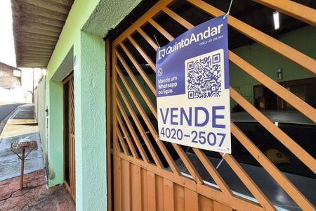 Casa à venda com 126m², 2 quartos e 2 vagas Casa à venda com 126m², 2 quartos e 2 vagasPlaca Instalada
