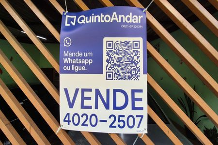 Casa à venda com 126m², 2 quartos e 2 vagas Casa à venda com 126m², 2 quartos e 2 vagasPlaca Instalada