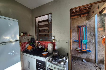 Casa à venda com 126m², 2 quartos e 2 vagas Casa à venda com 126m², 2 quartos e 2 vagasCozinha