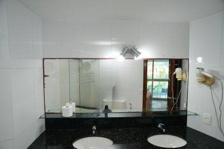 Apartamento para alugar com 58m², 1 quarto e 1 vaga Apartamento para alugar com 58m², 1 quarto e 1 vagaBanheiro Suíte