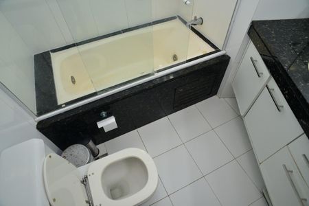 Apartamento para alugar com 58m², 1 quarto e 1 vaga Apartamento para alugar com 58m², 1 quarto e 1 vagaBanheiro Suíte