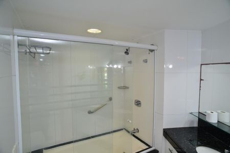 Apartamento para alugar com 58m², 1 quarto e 1 vaga Apartamento para alugar com 58m², 1 quarto e 1 vagaBanheiro Suíte