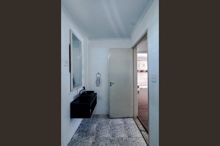 Apartamento para alugar com 67m², 2 quartos e sem vaga Apartamento para alugar com 67m², 2 quartos e sem vagaBanheiro