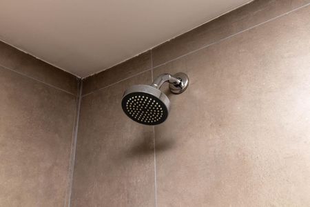 Apartamento para alugar com 60m², 2 quartos e 1 vaga Apartamento para alugar com 60m², 2 quartos e 1 vagaBanheiro do Quarto 2