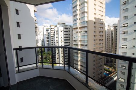 Apartamento à venda com 124m², 3 quartos e 2 vagasTerraço