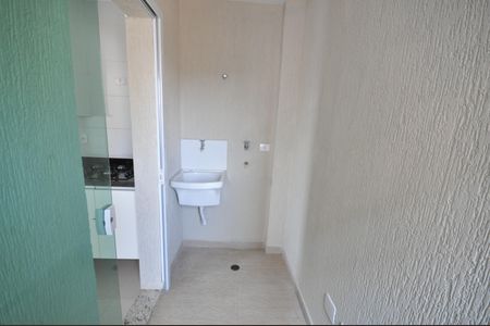 Apartamento à venda com 61m², 2 quartos e 1 vagaÁrea de Serviço