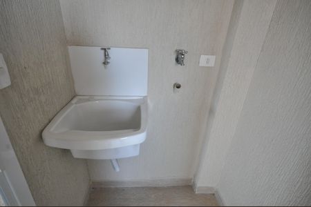Apartamento à venda com 61m², 2 quartos e 1 vagaÁrea de Serviço