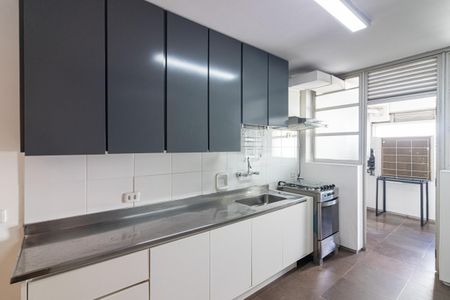 Apartamento à venda com 118m², 3 quartos e 1 vaga Apartamento à venda com 118m², 3 quartos e 1 vaga Cozinha