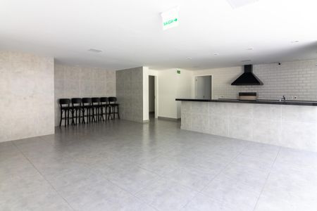 Apartamento à venda com 118m², 3 quartos e 1 vaga Apartamento à venda com 118m², 3 quartos e 1 vagaÁrea comum - Salão de festas