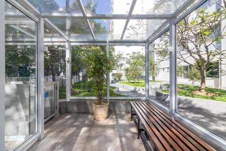 Apartamento à venda com 118m², 3 quartos e 1 vaga Apartamento à venda com 118m², 3 quartos e 1 vagaEntrada