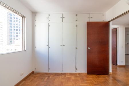 Apartamento à venda com 118m², 3 quartos e 1 vaga Apartamento à venda com 118m², 3 quartos e 1 vagaQuarto 2