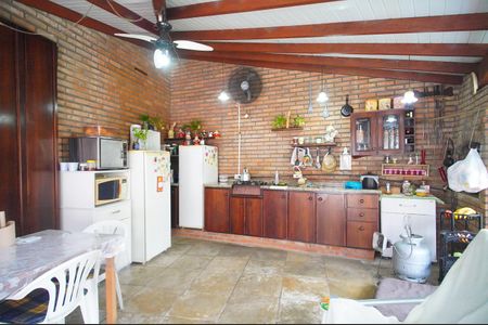 Casa à venda com 208m², 4 quartos e 2 vagasEspaço Gourmet