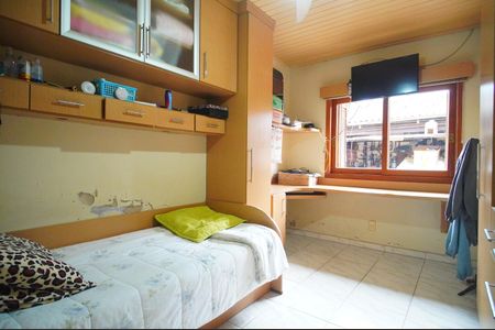 Casa à venda com 208m², 4 quartos e 2 vagasQuarto 3