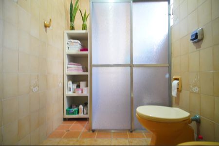 Casa à venda com 208m², 4 quartos e 2 vagasBanheiro 2
