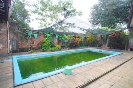 Casa à venda com 208m², 4 quartos e 2 vagasÁrea comum - Piscina