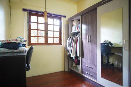 Casa à venda com 208m², 4 quartos e 2 vagasQuarto 4