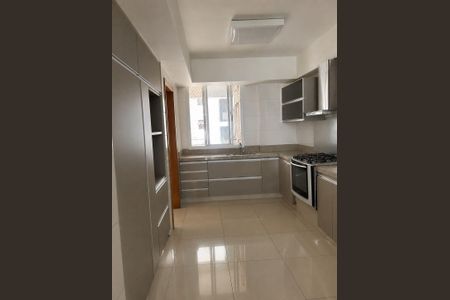 Apartamento à venda com 162m², 4 quartos e 3 vagas
