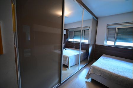 Apartamento à venda com 162m², 4 quartos e 3 vagas