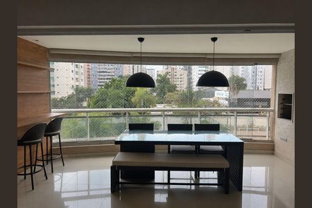 Apartamento à venda com 162m², 4 quartos e 3 vagas