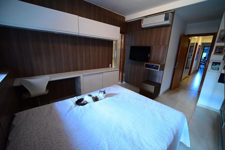Apartamento à venda com 162m², 4 quartos e 3 vagas