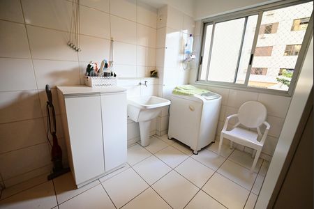 Apartamento à venda com 162m², 4 quartos e 3 vagas