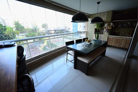 Apartamento à venda com 162m², 4 quartos e 3 vagas