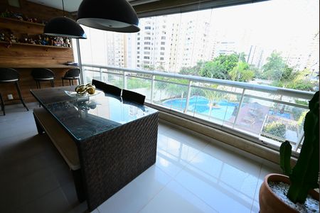 Apartamento à venda com 162m², 4 quartos e 3 vagas