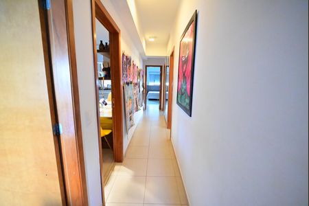 Apartamento à venda com 162m², 4 quartos e 3 vagas