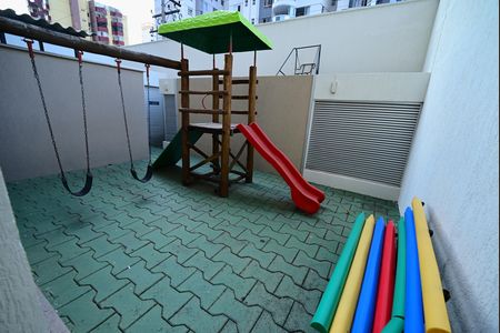 Apartamento à venda com 162m², 4 quartos e 3 vagas