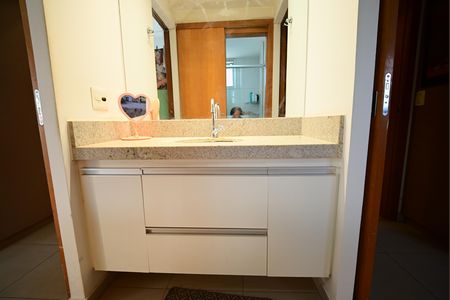 Apartamento à venda com 162m², 4 quartos e 3 vagas