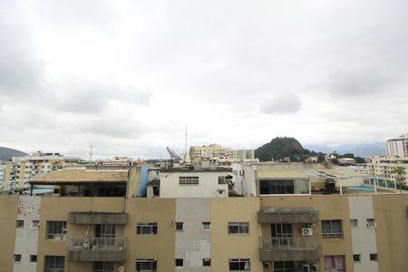 Sala - Vista de apartamento para alugar com 2 quartos, 65m² em Freguesia (jacarepaguá), Rio de Janeiro