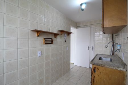 Apartamento para alugar com 65m², 2 quartos e 1 vagaCozinha