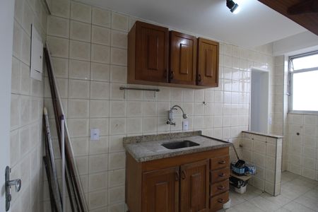 Apartamento para alugar com 65m², 2 quartos e 1 vagaCozinha