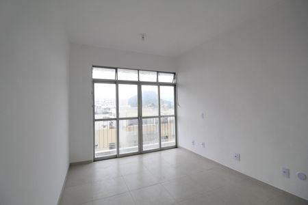 Sala de apartamento para alugar com 2 quartos, 65m² em Freguesia (jacarepaguá), Rio de Janeiro