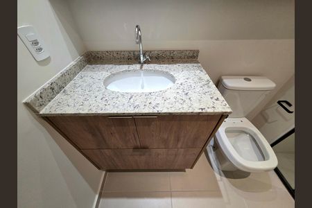 Apartamento para alugar com 26m², 1 quarto e sem vaga Apartamento para alugar com 26m², 1 quarto e sem vagaBanheiro da Suíte