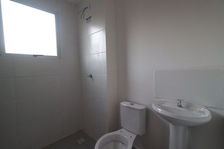 Apartamento para alugar com 45m², 2 quartos e 1 vaga Apartamento para alugar com 45m², 2 quartos e 1 vagaBanheiro