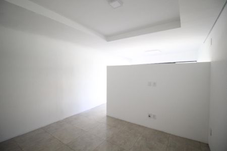 Studio de kitnet/studio para alugar com 0 quarto, 40m² em Protásio Alves, Porto Alegre