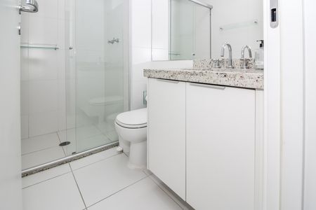 Apartamento para alugar com 57m², 2 quartos e 1 vaga Apartamento para alugar com 57m², 2 quartos e 1 vagaBanheiro