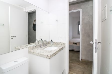 Apartamento para alugar com 57m², 2 quartos e 1 vaga Apartamento para alugar com 57m², 2 quartos e 1 vagaBanheiro