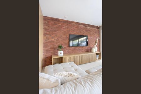 Casa de condomínio à venda com 593m², 4 quartos e 4 vagas Casa de condomínio à venda com 593m², 4 quartos e 4 vagasSala