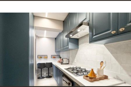 Casa de condomínio à venda com 593m², 4 quartos e 4 vagas Casa de condomínio à venda com 593m², 4 quartos e 4 vagasCozinha